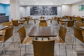 Days Inn by Wyndham Bronx NYC