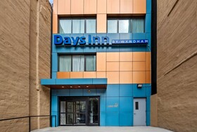 Days Inn by Wyndham New York Chinatown