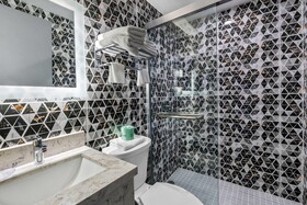 Days Inn by Wyndham New York Chinatown