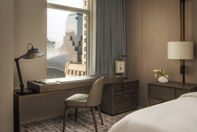 Four Seasons Hotel New York Downtown