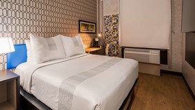 Glo Best Western Brooklyn NYC
