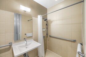 Hotel 27 by LuxUrban