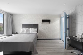 Hotel 365 Bronx