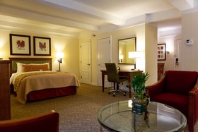 San Carlos Hotel