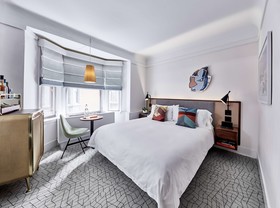 Hotel Seville Nomad