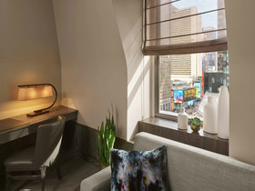 The Knickerbocker Hotel