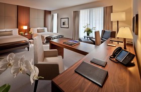 The Langham New York, Fifth Avenue