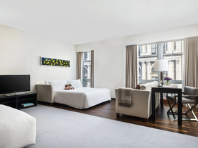 The Langham New York, Fifth Avenue