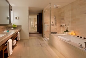 The Langham New York, Fifth Avenue