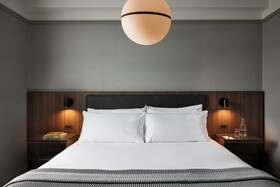 The Melrose Hotel