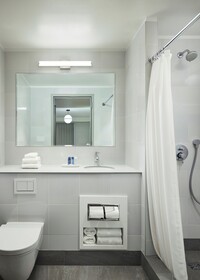 The Melrose Hotel