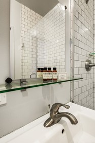 Essence Hotel