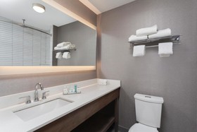 Wyndham Garden LaGuardia South