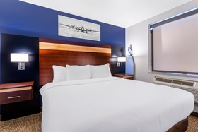 Avion Inn Near LGA Airport, Ascend Hotel Collection