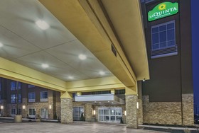 La Quinta Inn & Suites by Wyndham Niagara Falls