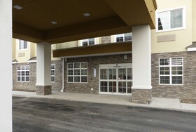 Microtel Inn & Suites by Wyndham Niagara Falls