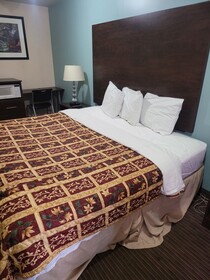 Sterling Inn Niagara Falls near IAG Airport