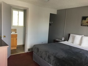 Swiss Cottage Inn