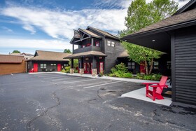 The Alpine Lodge