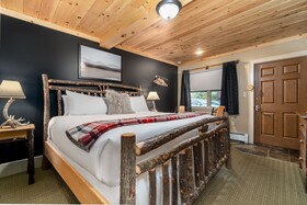 The Alpine Lodge