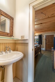 The Alpine Lodge