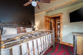 The Alpine Lodge