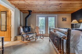 The Alpine Lodge