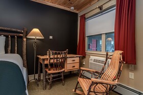 The Alpine Lodge
