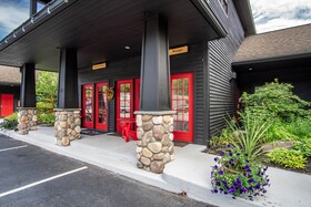 The Alpine Lodge