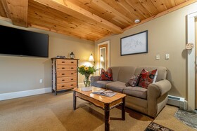 The Alpine Lodge