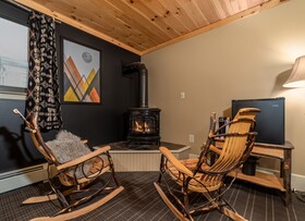 The Alpine Lodge