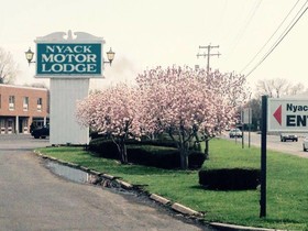 Nyack Motor Lodge