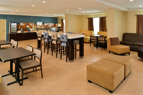 Holiday Inn Express & Suites Peekskill-Lower Hudson Valley