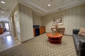 Holiday Inn Plainview-Long Island