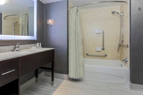Homewood Suites by Hilton Long Island-Melville
