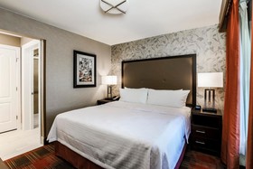 Homewood Suites by Hilton Long Island-Melville