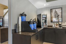 Best Western Potsdam University Park Inn