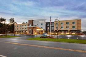 Fairfield Inn & Suites Queensbury Glens Falls/Lake George Area