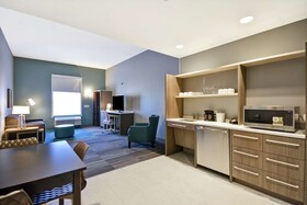 Home2 Suites by Hilton Queensbury Glens Falls