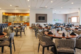 DoubleTree by Hilton Hotel Rochester