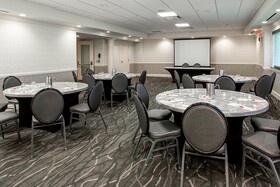 Marriott Rochester Airport