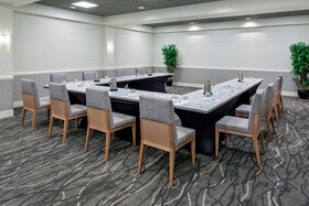 Marriott Rochester Airport