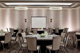 Marriott Rochester Airport