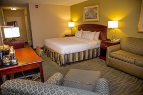 Ramada Plaza by Wyndham Rochester Airport