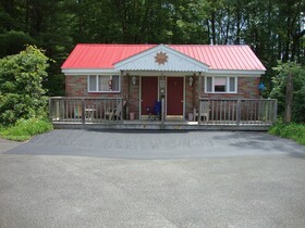 The Paradise Resort and Cabins