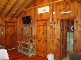 The Paradise Resort and Cabins