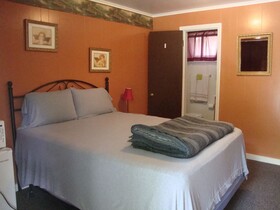 The Paradise Resort and Cabins