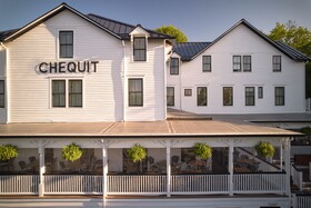 The Chequit Inn