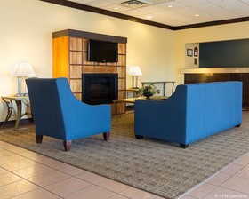 Comfort Inn & Suites Airport