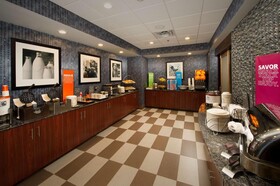 Hampton Inn Syracuse Clay